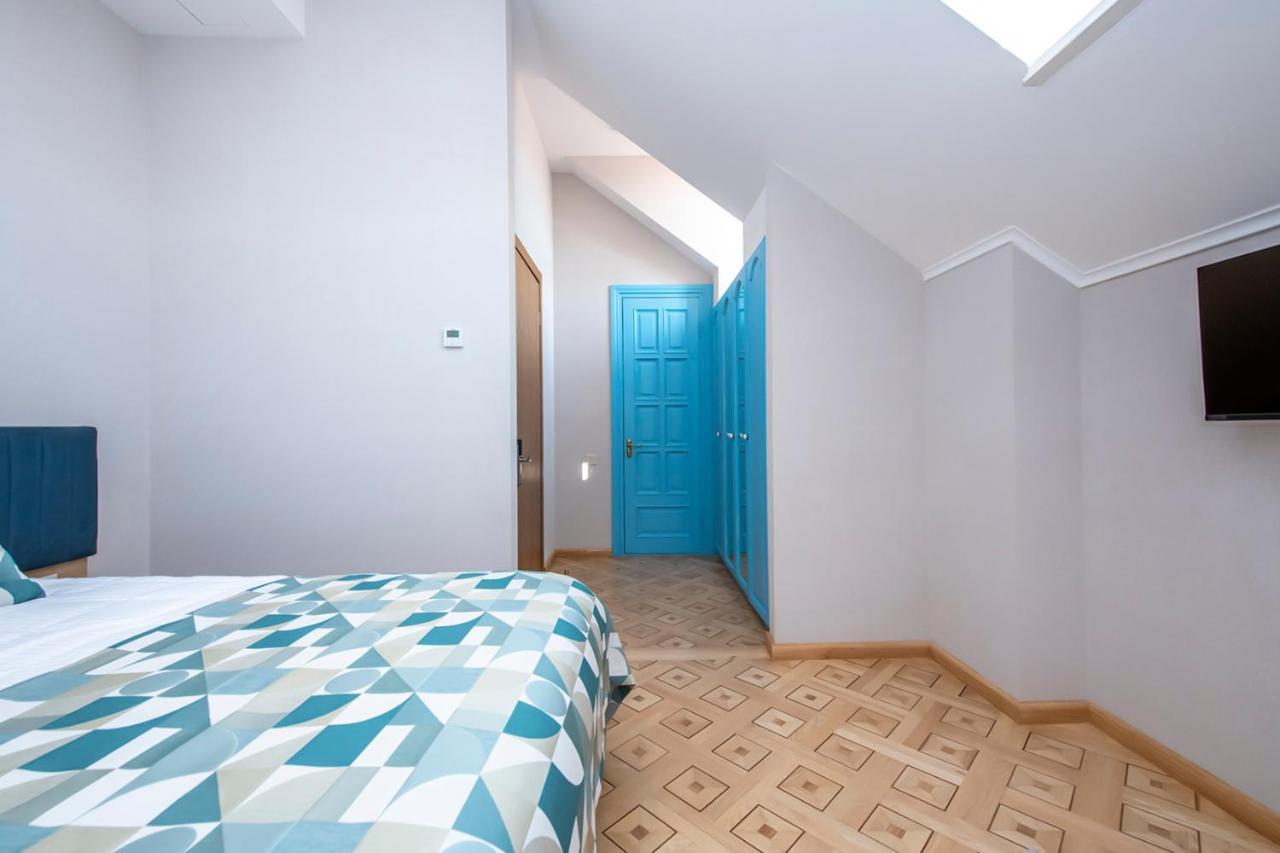 Hotel Solo Tbilisi Exteriör bild