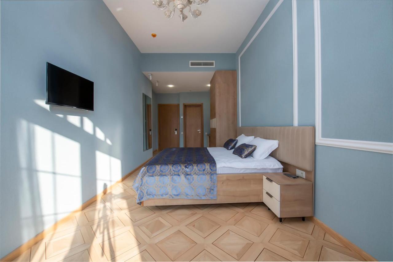 Hotel Solo Tbilisi Exteriör bild